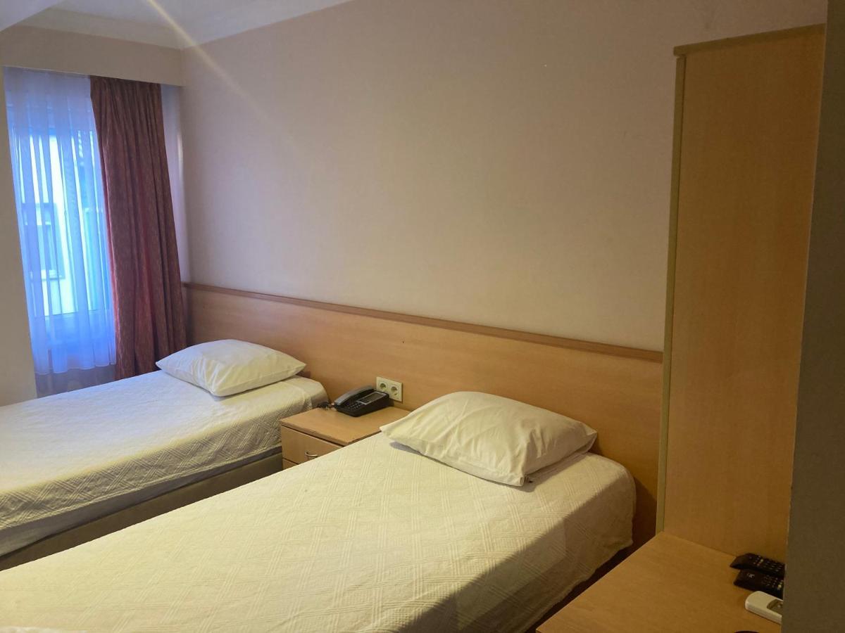 Hotel Ay Истанбул Екстериор снимка